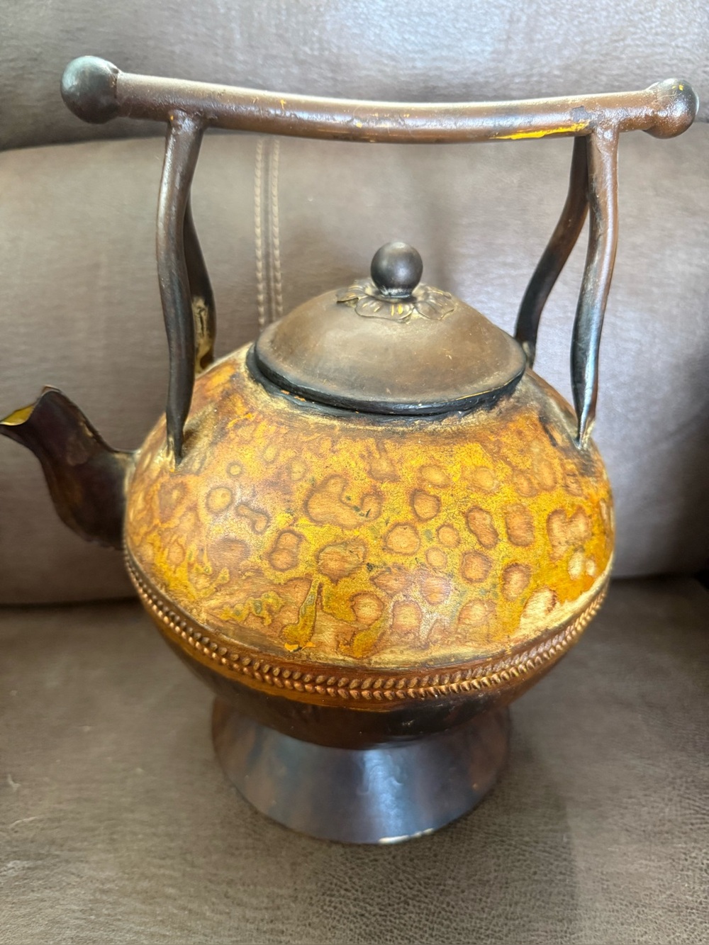 Vintage-Inspired Yellow and Bronze Decorative Teapot